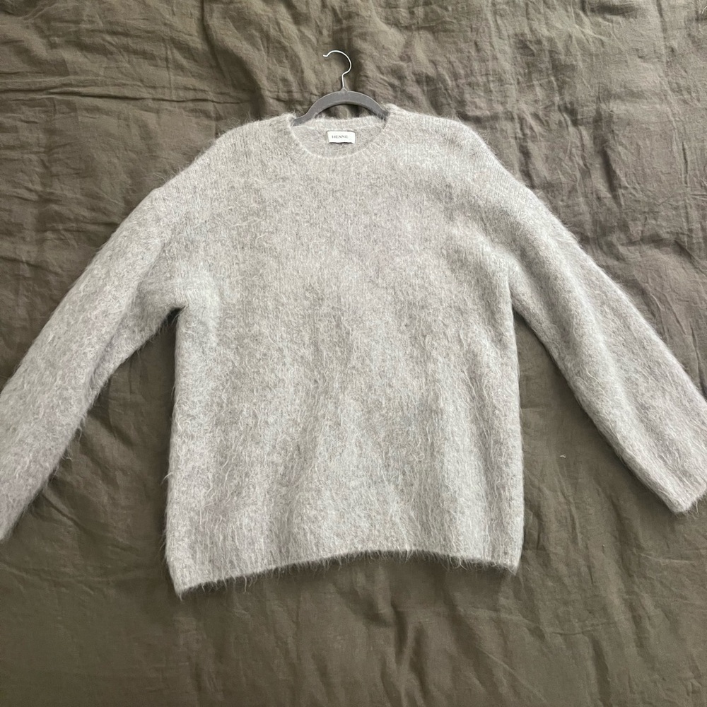 Henne Soft Gray Women's Sweater xs/s